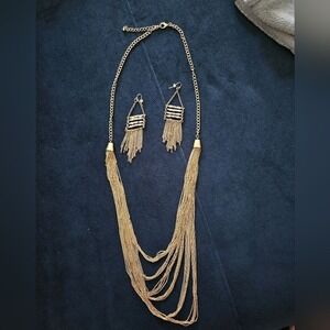 Vintage Jewelry Set Womens Gold Multi-Strand Layered Necklace Fringe Earrings